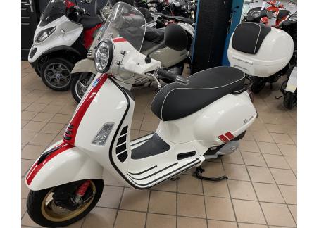 VESPA GTS 125IE ABS RACING SIXTIES