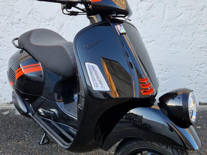 VESPA GTV 300 