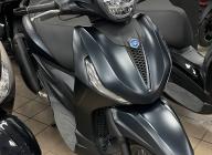 PIAGGIO BEVERLY 300 HPE S